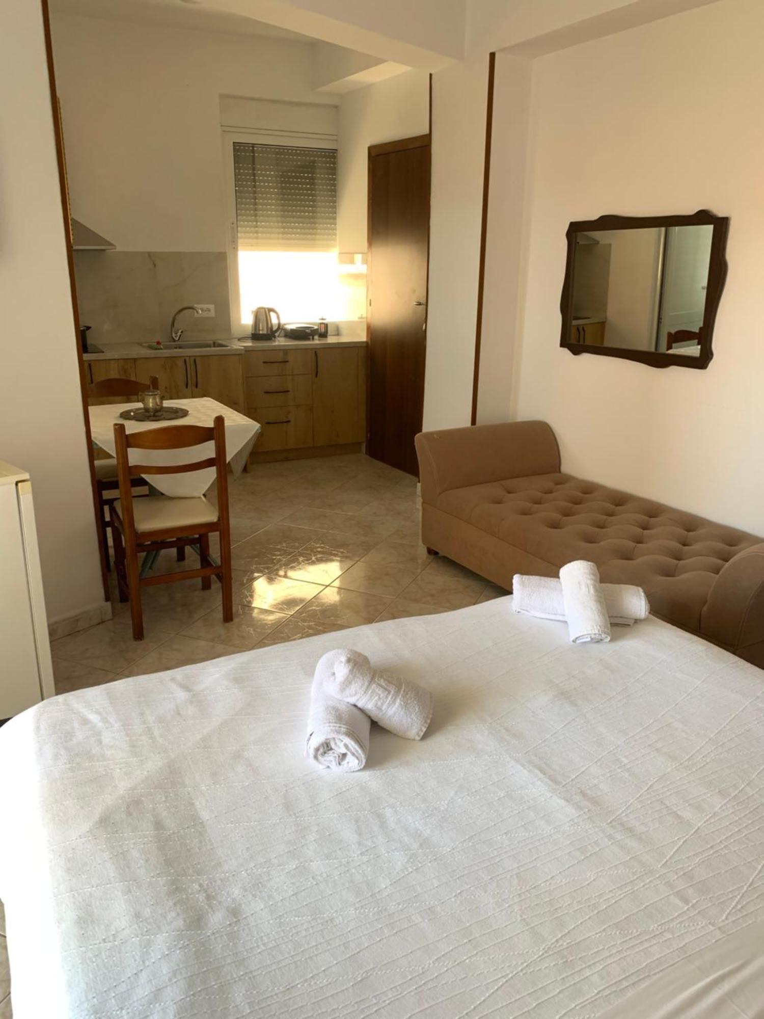 City Center Sarandë 客房 照片